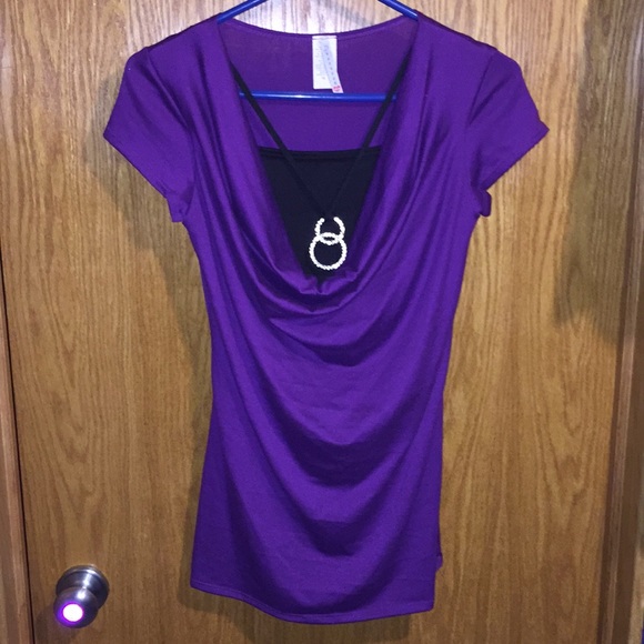 Discreet Tops - Discreet Purple Shirt Built In Necklace Medium